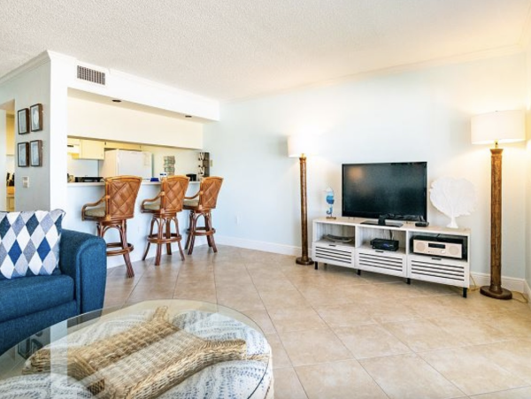 Bradenton Beach Gulf Front Vacation Rental - 2BR Florida Condo with Heated Pool